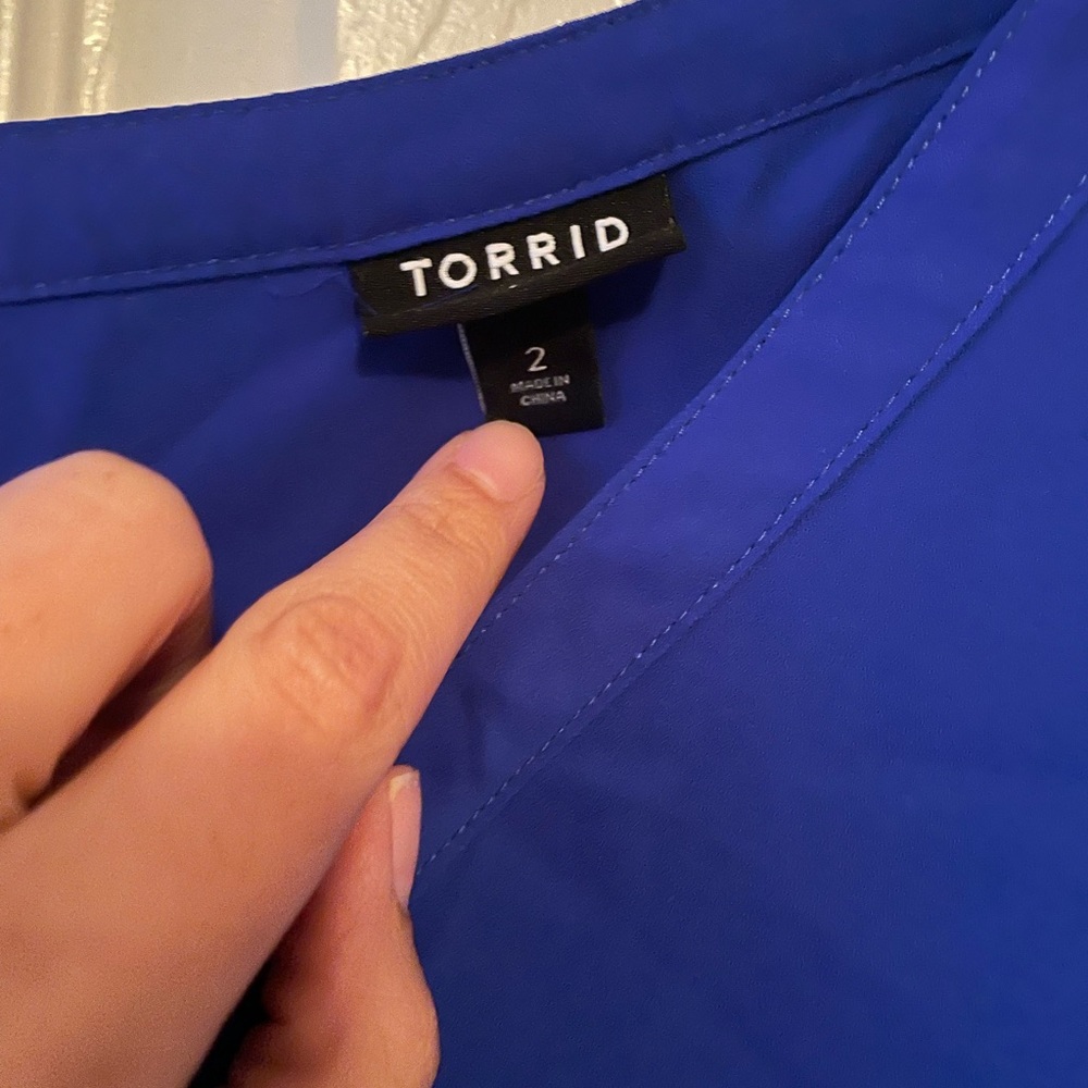 Torrid Electric Blue Harper Size 2